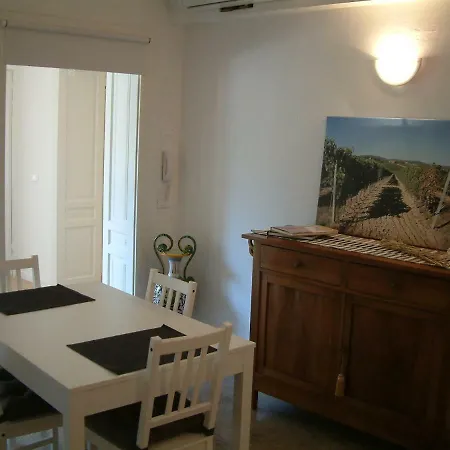 Casa Piazza Marconi * 瓦尔多比亚德内